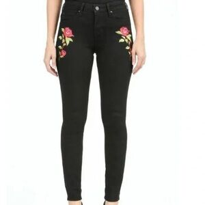 Articles of Society Sarah Rose Embroidered Jeans Size  32
